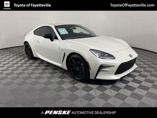 2024 Toyota GR86 Premium