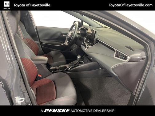 Underground 2025 Toyota Corolla SE