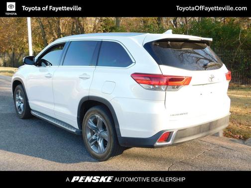 2019 Toyota Highlander Limited Platinum