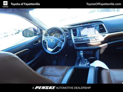 2019 Toyota Highlander Limited Platinum