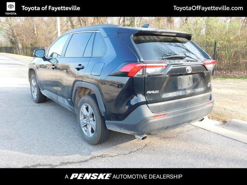 2025 Toyota RAV4 Hybrid XLE