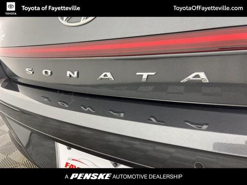 2022 Hyundai SONATA Limited