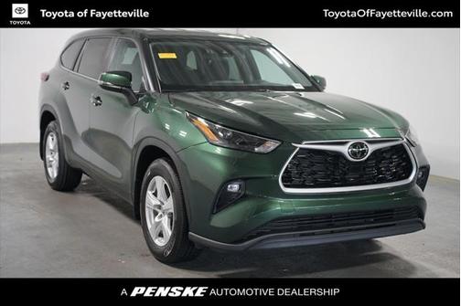 2024 Toyota Highlander LE