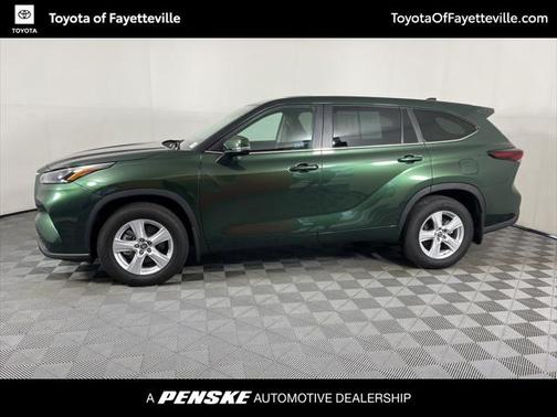 2024 Toyota Highlander LE