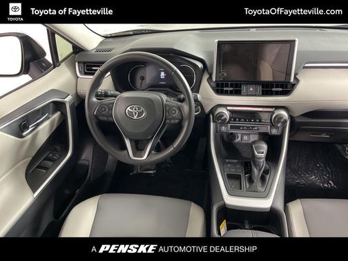 2025 Toyota RAV4 XLE Premium