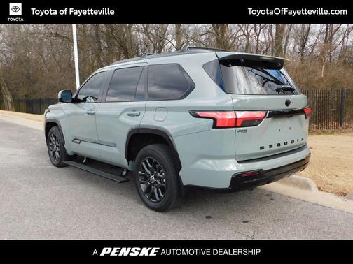2024 Toyota Sequoia Platinum