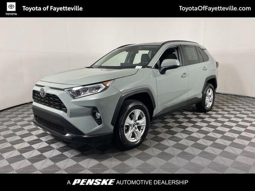 2021 Toyota RAV4 XLE