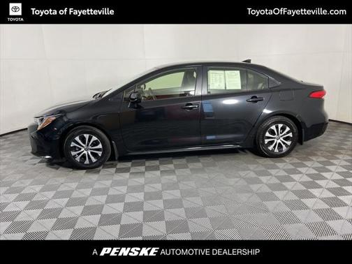 2022 Toyota Corolla Hybrid LE