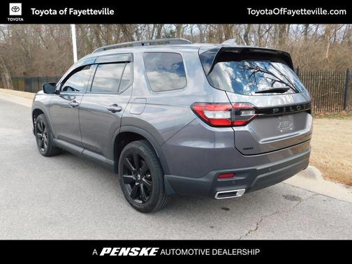 2025 Honda Pilot Black Edition