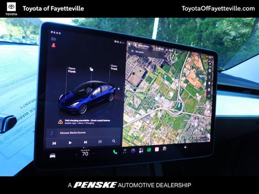 Deep Blue Metallic 2022 Tesla Model 3 Long Range