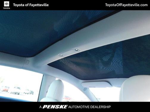 Deep Blue Metallic 2022 Tesla Model 3 Long Range