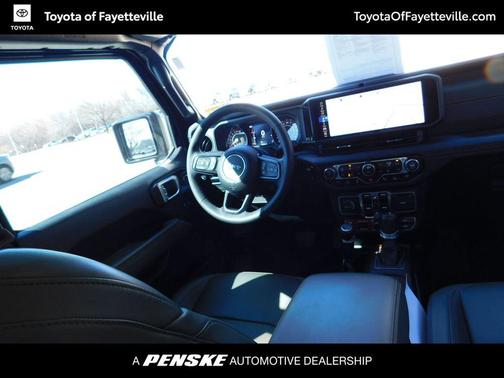 2025 Jeep Gladiator Mojave X