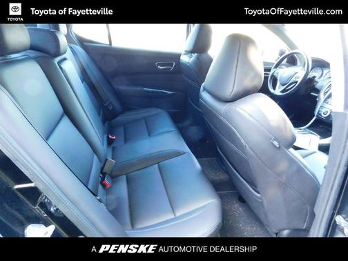 Crystal Black Pearl 2019 Acura TLX FWD