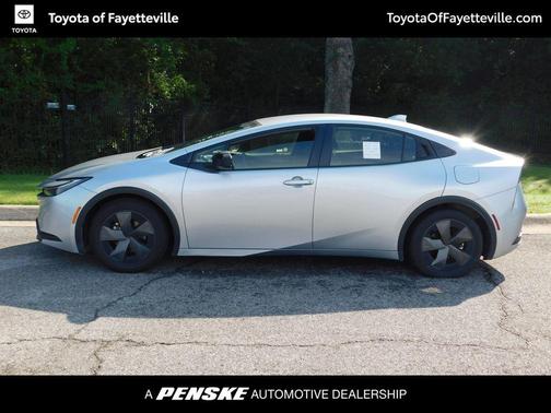 2024 Toyota Prius LE