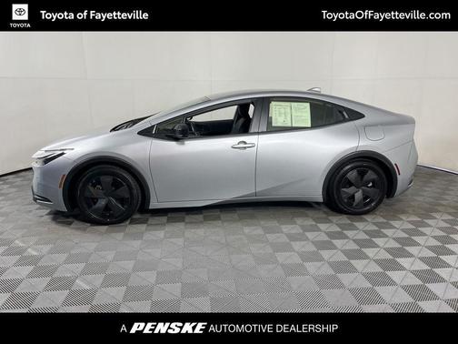 2024 Toyota Prius LE