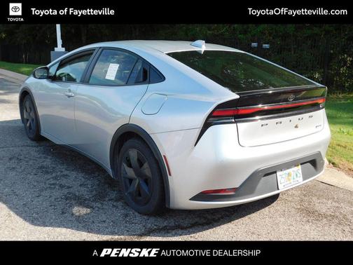 2024 Toyota Prius LE
