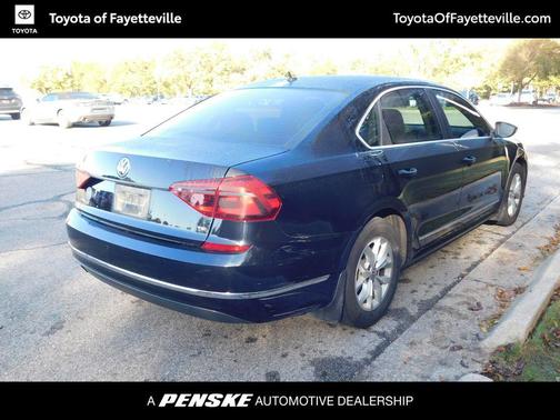 2017 Volkswagen Passat 1.8T S