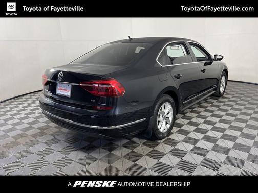 2017 Volkswagen Passat 1.8T S