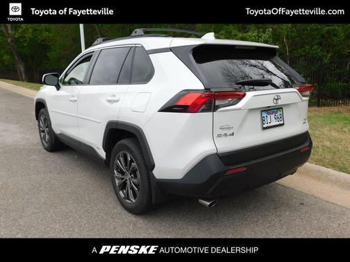 2025 Toyota RAV4 Hybrid XLE Premium
