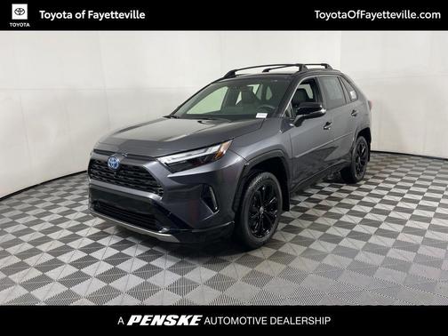 2024 Toyota RAV4 Hybrid SE