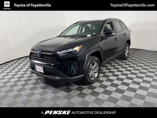 2024 Toyota RAV4 Hybrid XLE