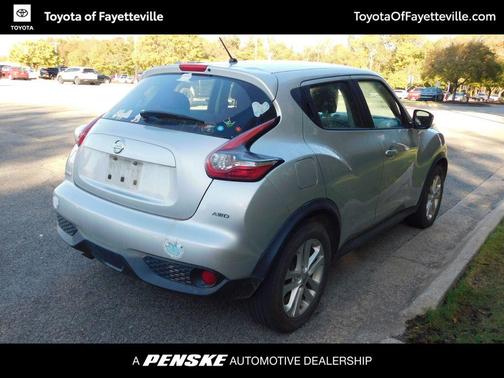 2017 Nissan Juke S