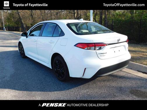 Ice Cap 2024 Toyota Corolla LE