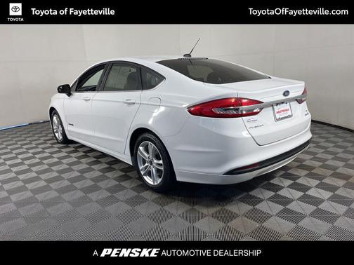 2018 Ford Fusion Hybrid SE