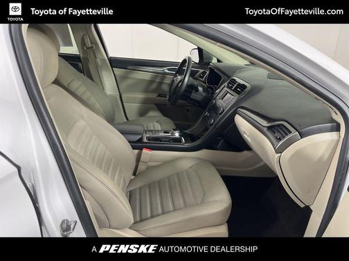 2018 Ford Fusion Hybrid SE