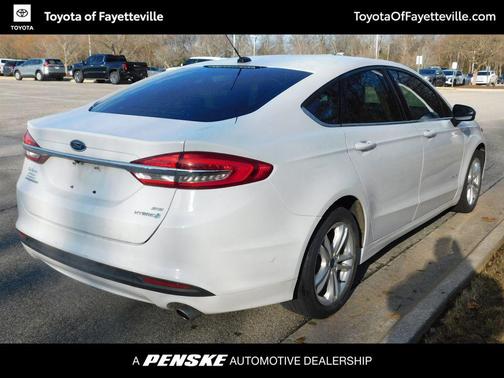 2018 Ford Fusion Hybrid SE