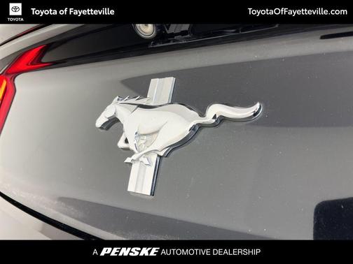 2016 Ford Mustang V6