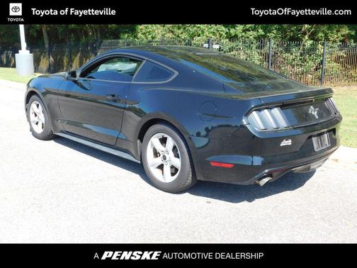 2016 Ford Mustang V6