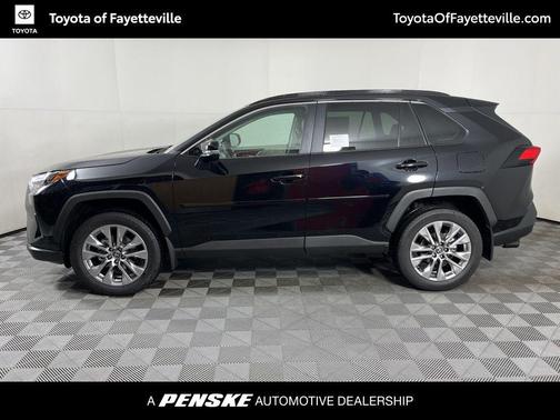 2025 Toyota RAV4 XLE Premium