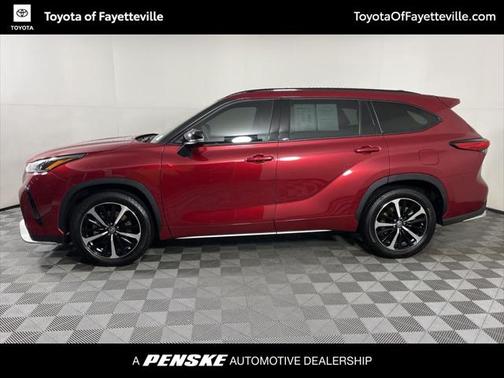 2022 Toyota Highlander XSE