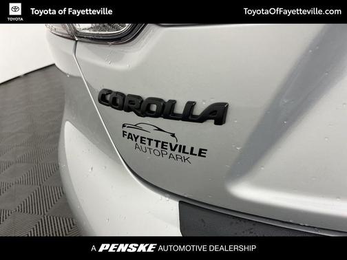 Classic Silver Metallic 2024 Toyota Corolla SE
