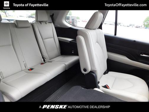 Wind Chill Pearl 2024 Toyota Grand Highlander Limited