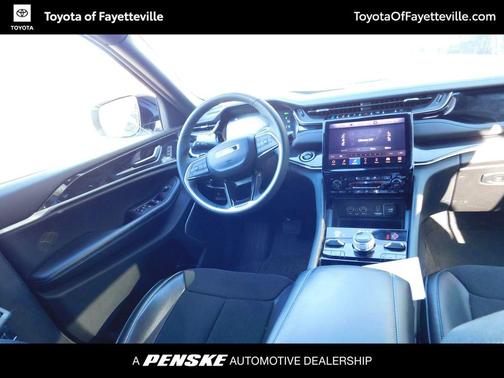 2022 Jeep Grand Cherokee 4xe Trailhawk