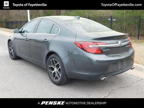 2017 Buick Regal Turbo Sport Touring