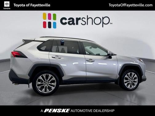 2022 Toyota RAV4 XLE Premium