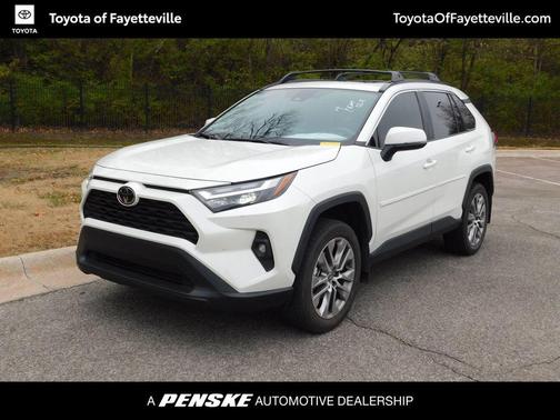 2022 Toyota RAV4 XLE Premium