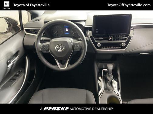 Ice Cap 2024 Toyota Corolla SE