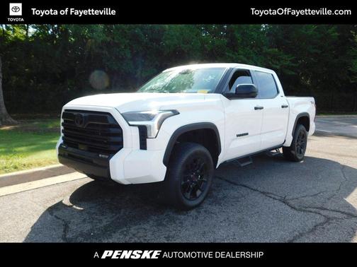 2022 Toyota Tundra SR5