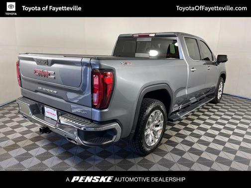 2022 GMC Sierra 1500 SLT