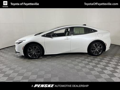 2024 Toyota Prius XLE