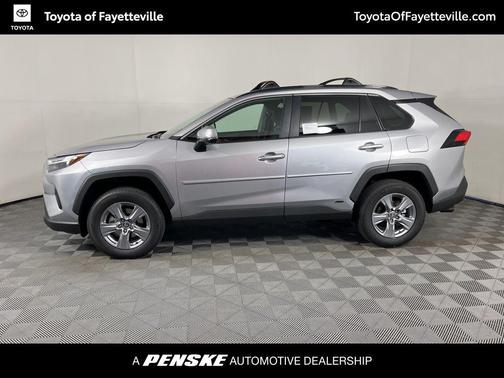 2025 Toyota RAV4 Hybrid XLE