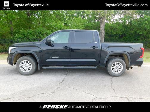 Midnight Black Metallic 2024 Toyota Tundra SR5
