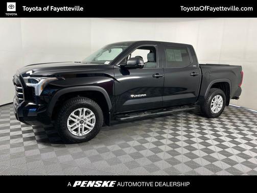 Midnight Black Metallic 2024 Toyota Tundra SR5