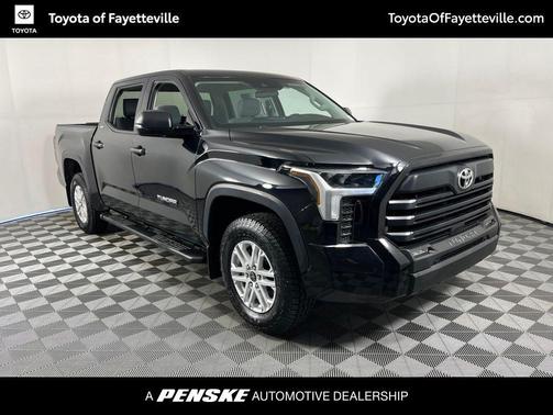 Midnight Black Metallic 2024 Toyota Tundra SR5