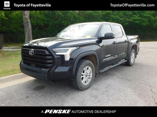 Midnight Black Metallic 2024 Toyota Tundra SR5
