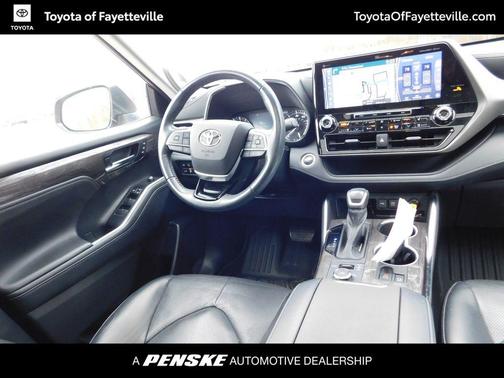 2021 Toyota Highlander Limited